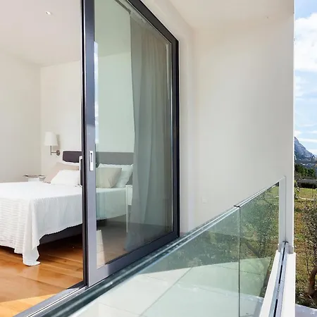 Sima ヴィラ マカルスカ